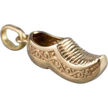 Engraved 18 Karat Golden Clog Charm