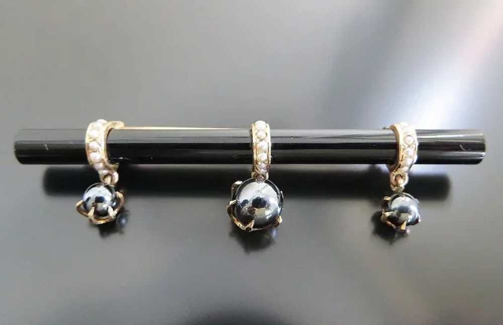 Circa 1870 Antique Victorian 14K Onyx & Pearl Bro… - image 2