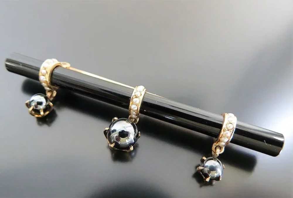 Circa 1870 Antique Victorian 14K Onyx & Pearl Bro… - image 4