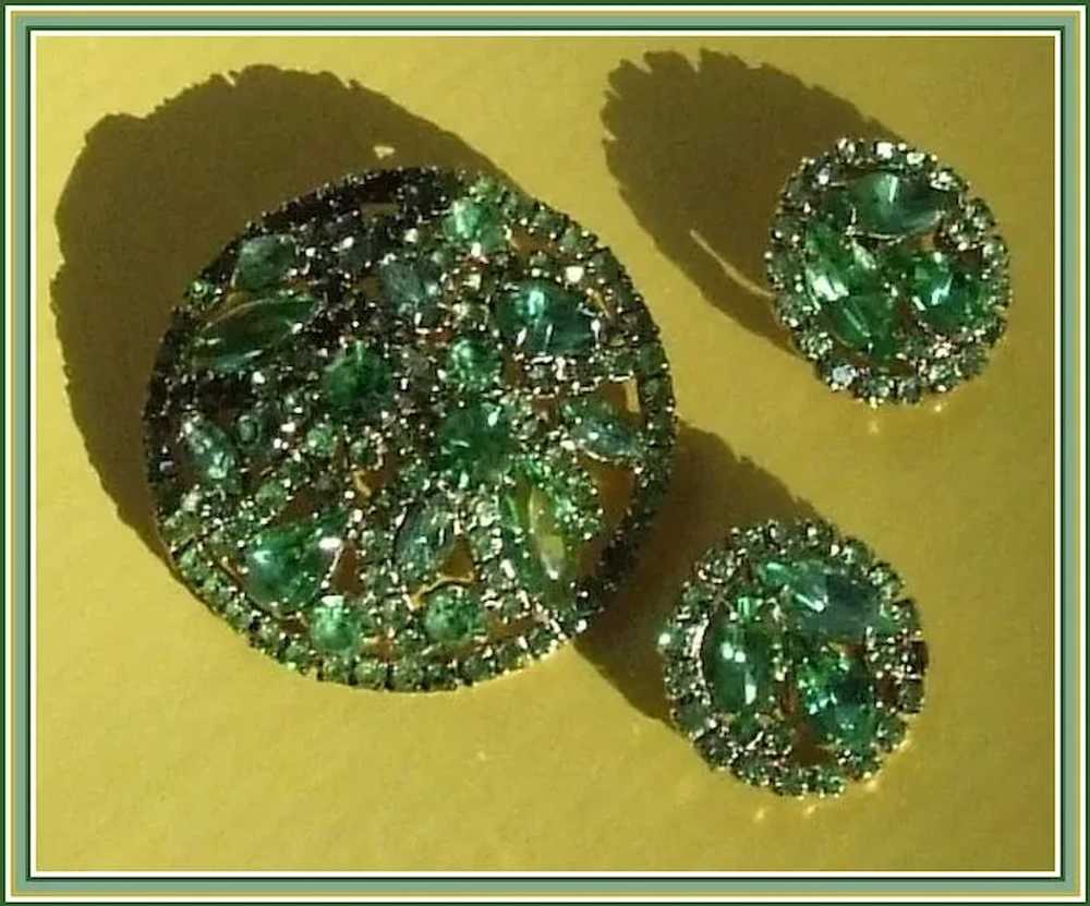 "Book Piece" Weiss Shades of Green Rhinestone Dem… - image 5