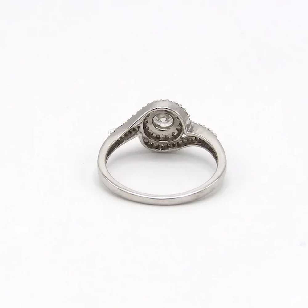 Vintage 18K White Gold & Diamond Ring - image 2