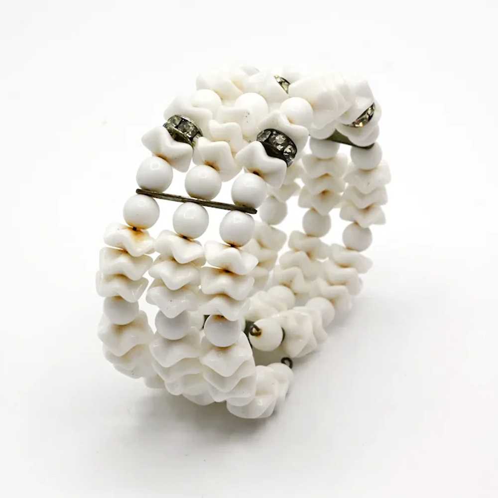 Stunning White Glass Bead Memory Wire Bracelet - image 4