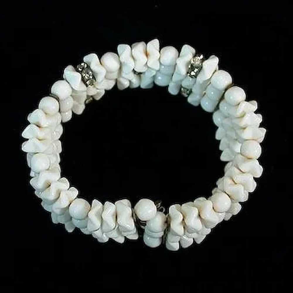 Stunning White Glass Bead Memory Wire Bracelet - image 7