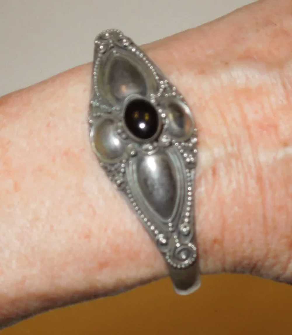Vintage Sterling Silver and Onyx Bracelet - image 4