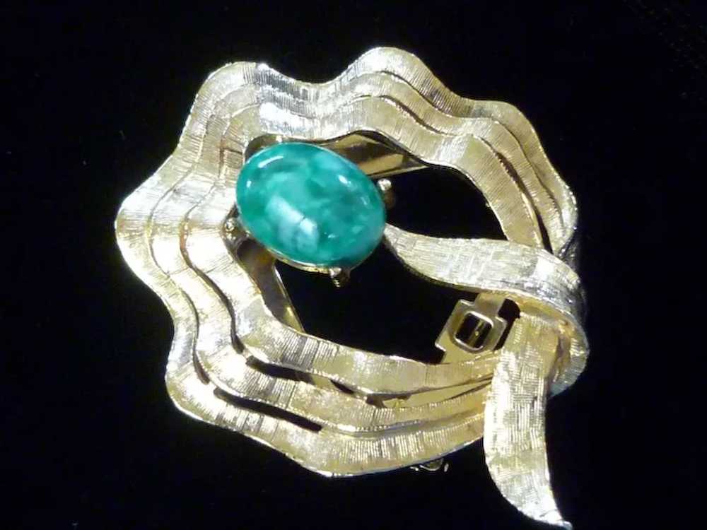 Vintage Clip Brooch Signed ART - image 1