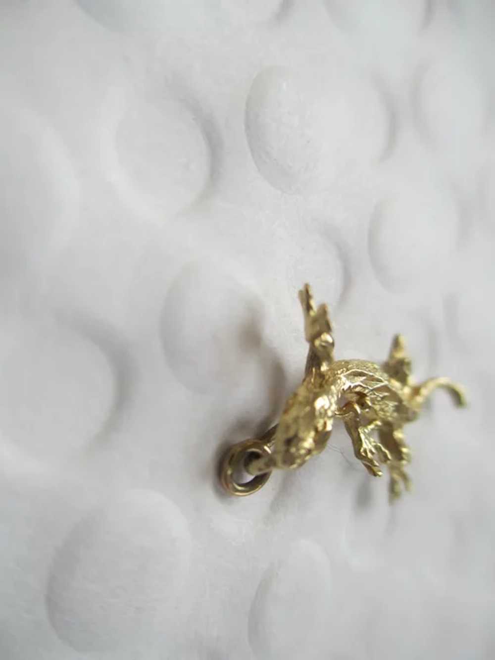 14 kt Yellow Gold Gecko Charm - image 3