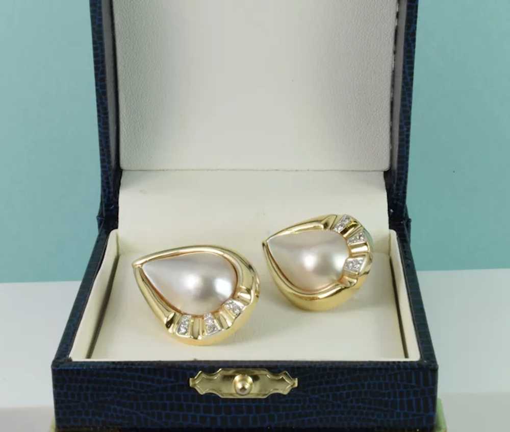 Spectacular Large Mabe’ Cultured Pearl & Diamond … - image 3