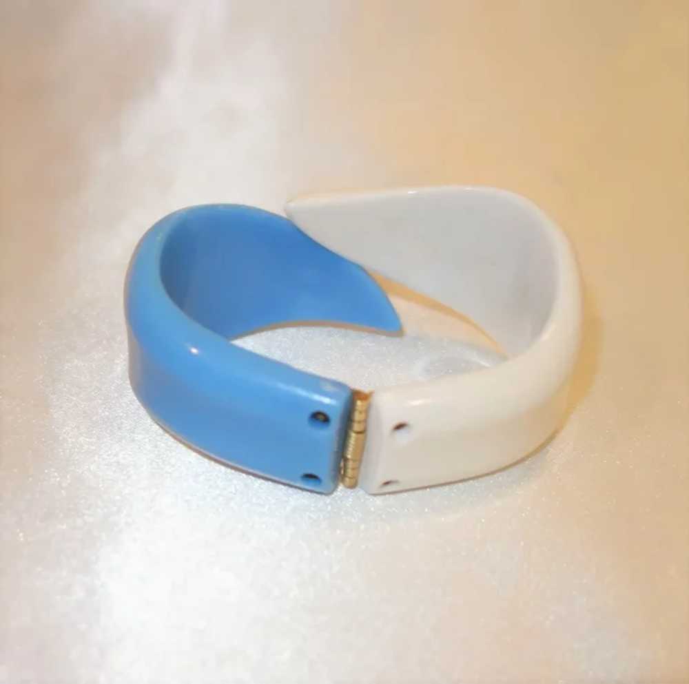 Vintage Baby Blue and White Lucite Hinged Bracelet - image 2