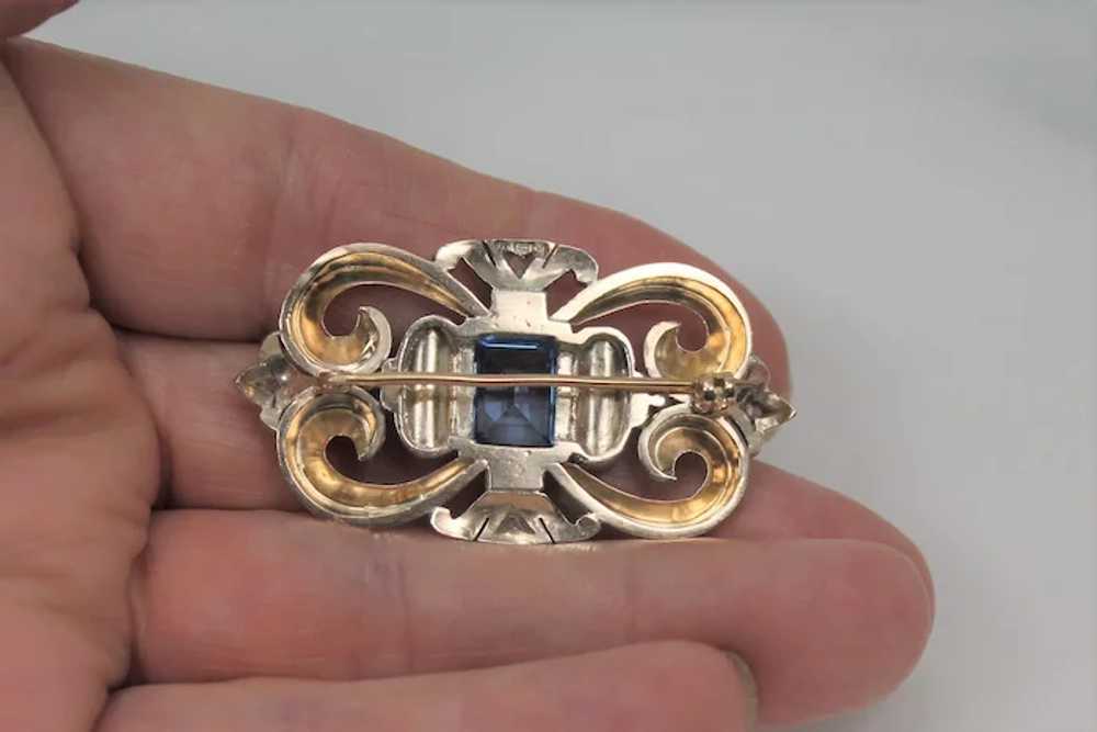 Beautiful Art Nouveau Blue Spinel Brooch, 14 Kt Y… - image 2