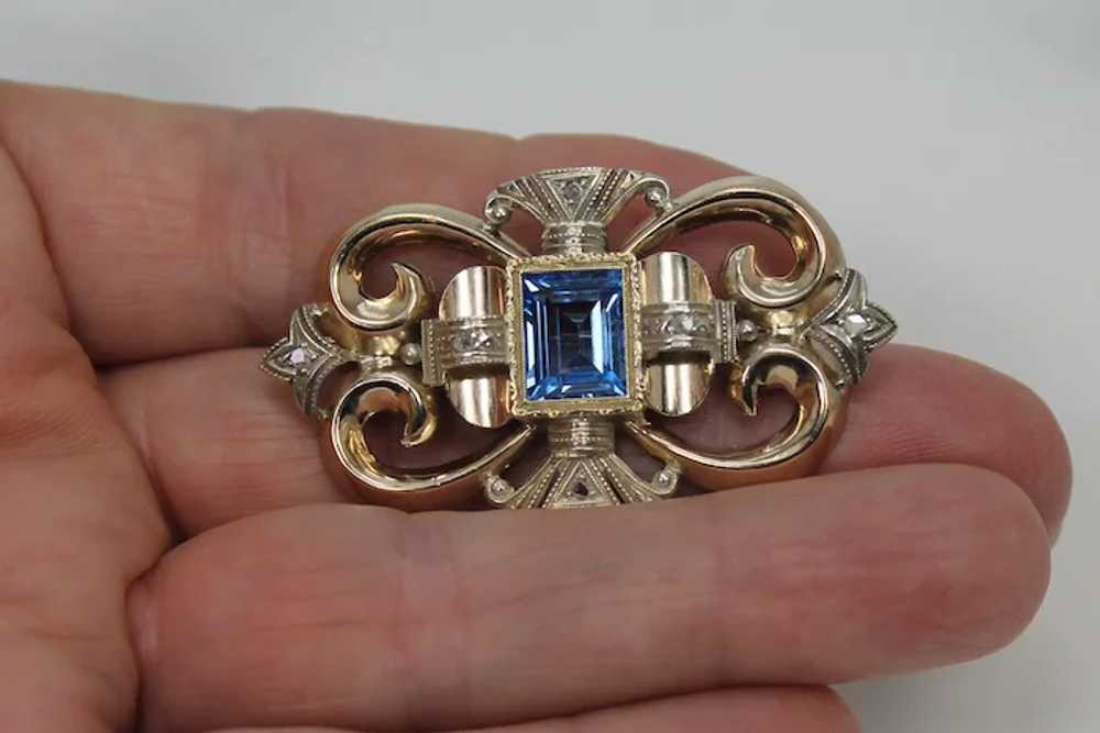 Beautiful Art Nouveau Blue Spinel Brooch, 14 Kt Y… - image 3