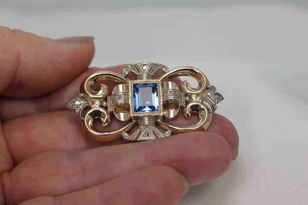 Beautiful Art Nouveau Blue Spinel Brooch, 14 Kt Y… - image 5