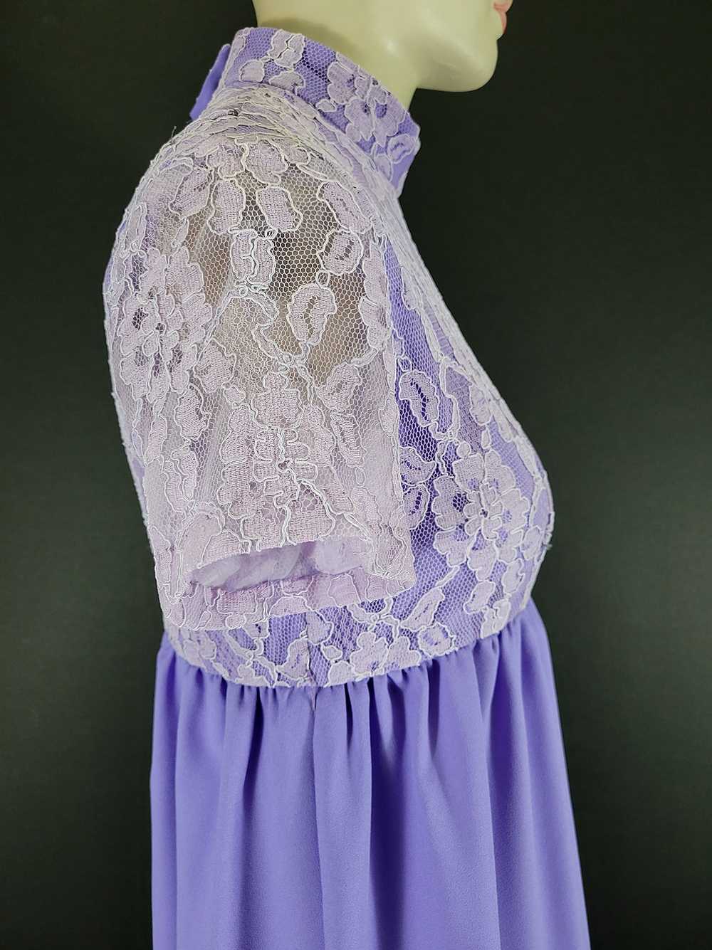 70s Lavender Empire Waist Lace Maxi Dress - image 9