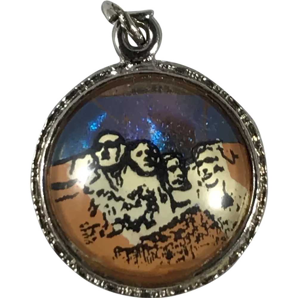 Mount Rushmore Bubble Charm with Butterfly Wing S… - image 1