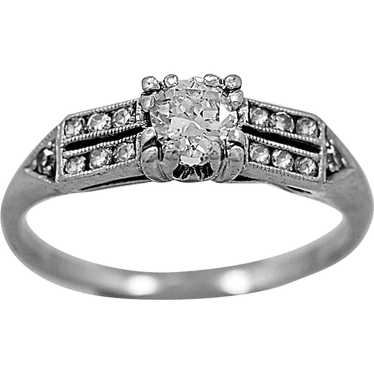 Art Deco .22ct. Diamond & Platinum Antique Engagem