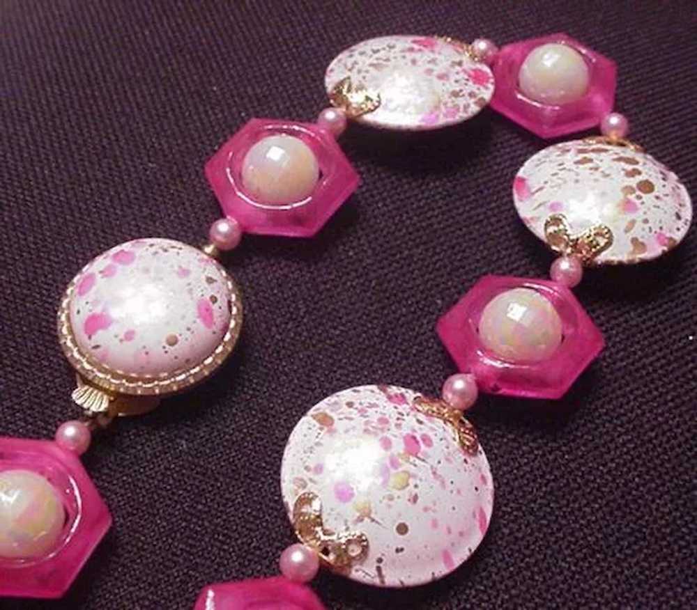 Vintage Jewelry Pink Flying Saucer Beads Necklace - image 2