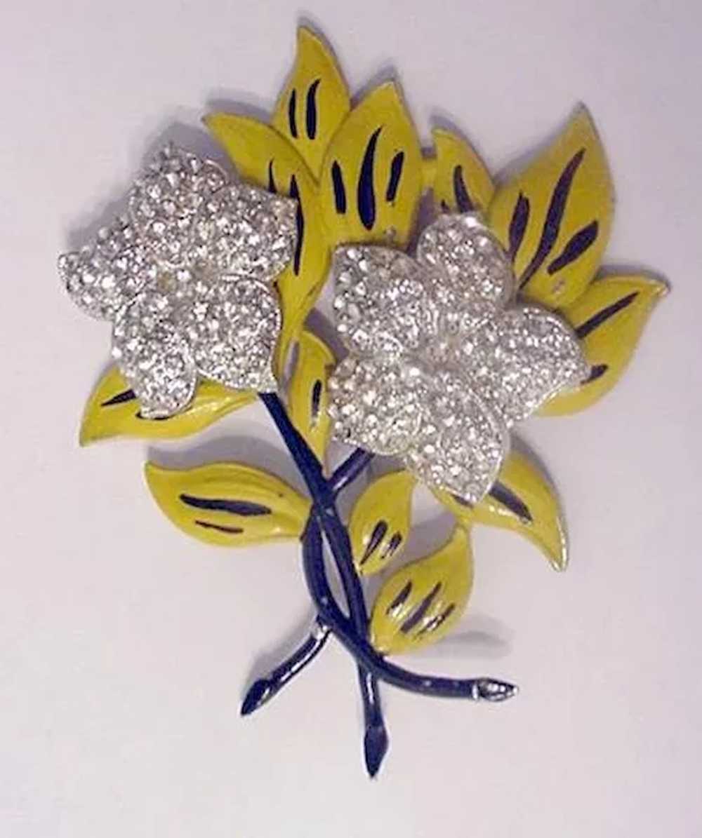 Rhinestone Flower Pin in Pot Metal with Enamel - image 2