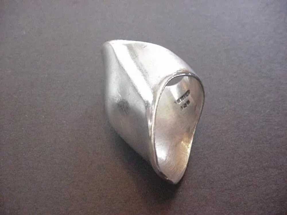 Mid-Century Modern Sterling Silver Ring - image 3