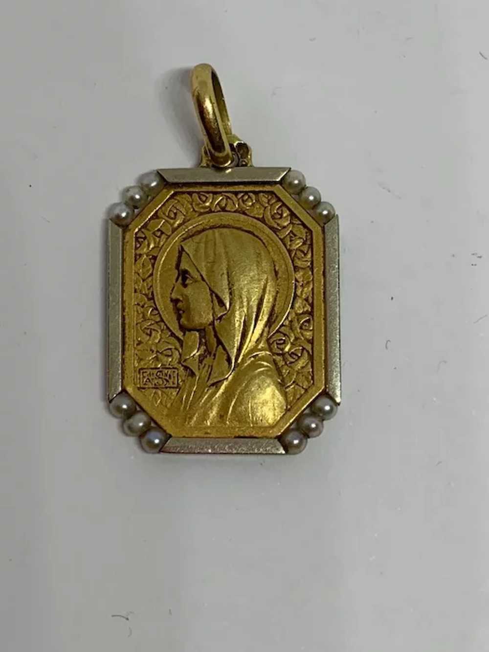 French Virgin Mary 18 K yellow and white gold Pea… - image 4