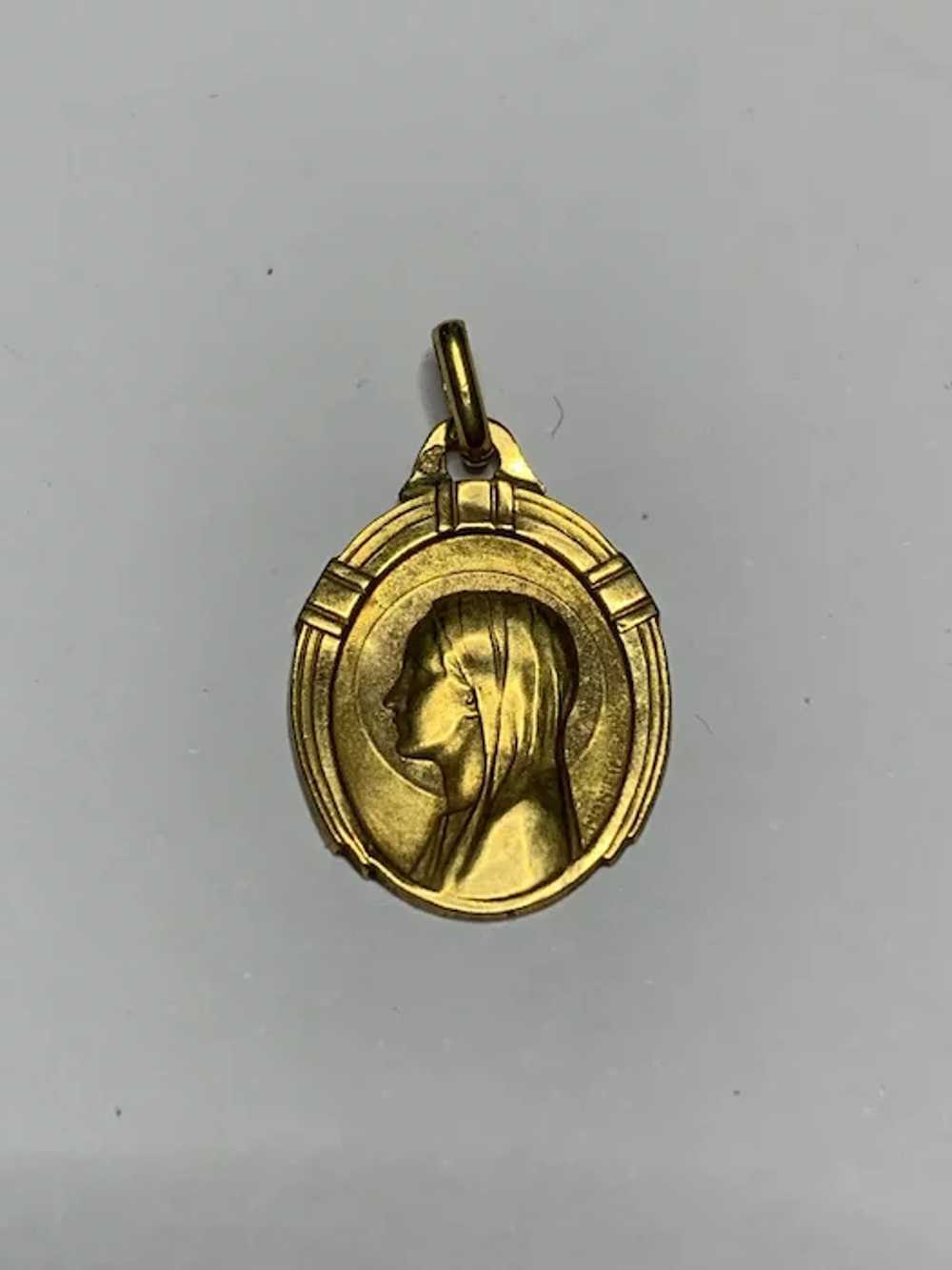 French Virgin Mary 18 K Yellow gold Medal Pendant - image 2