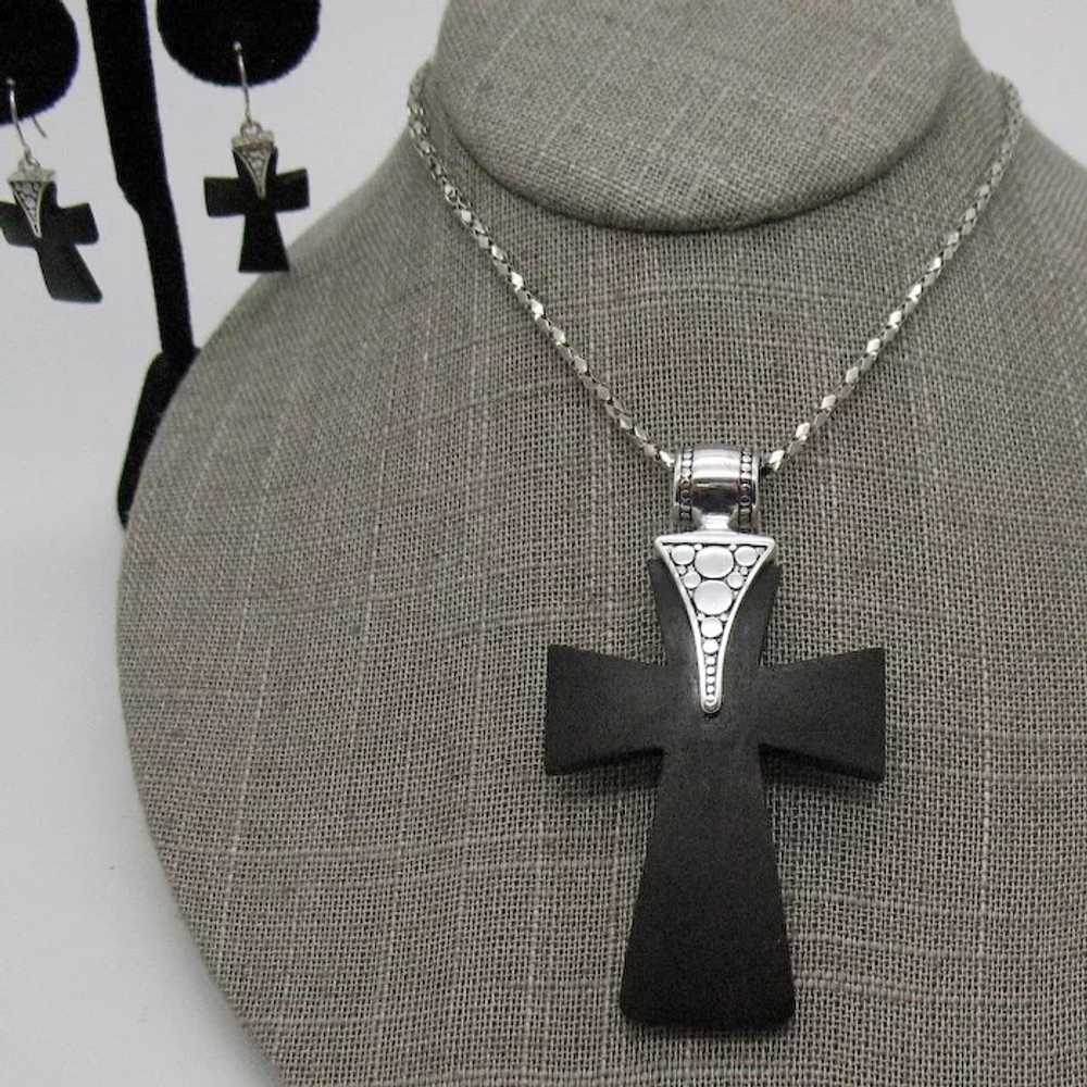 Unique Vintage Black Wooden Cross Necklace Pierce… - image 2