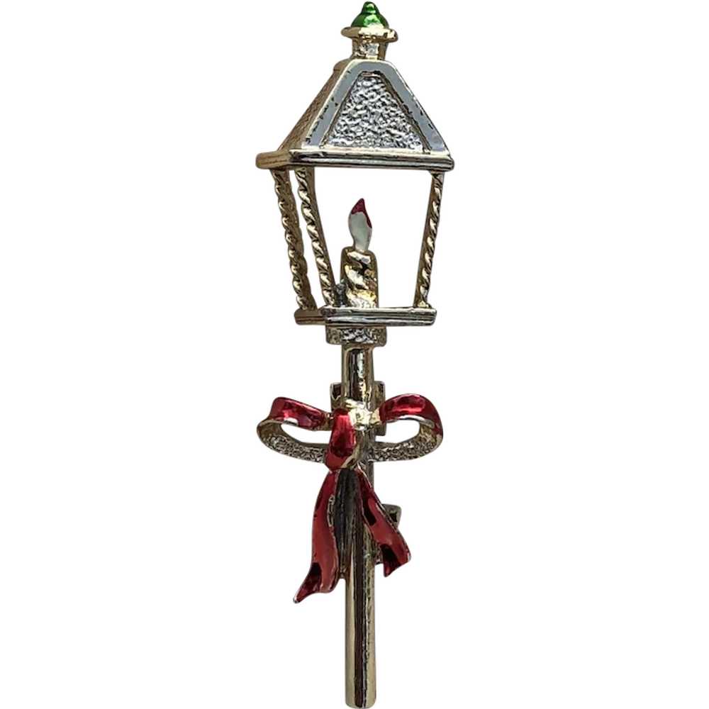 Gerrys Christmas Street Light Pin - image 1