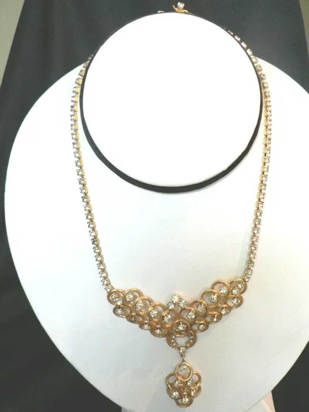 Spectacular Vintage Rhinestone Necklace with Dang… - image 3