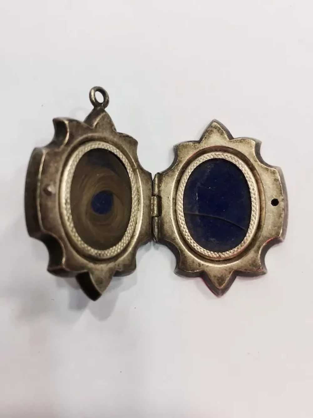 Stunning Pair Of Victorian Silver Lockets - Frate… - image 3