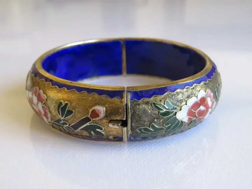 Antique Enamel flower bangle bracelet, ca. 1900 - image 3