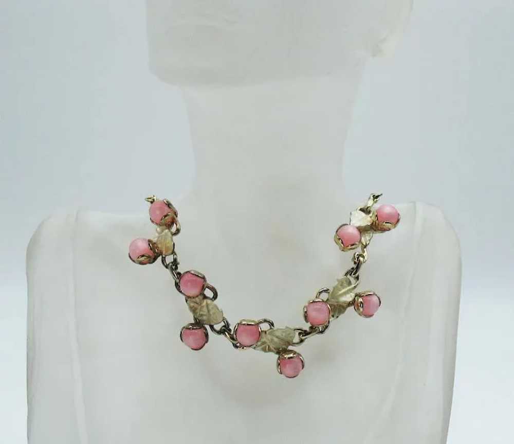 Beautiful Pink Moonglow Thermoset Mid-Century Nec… - image 4