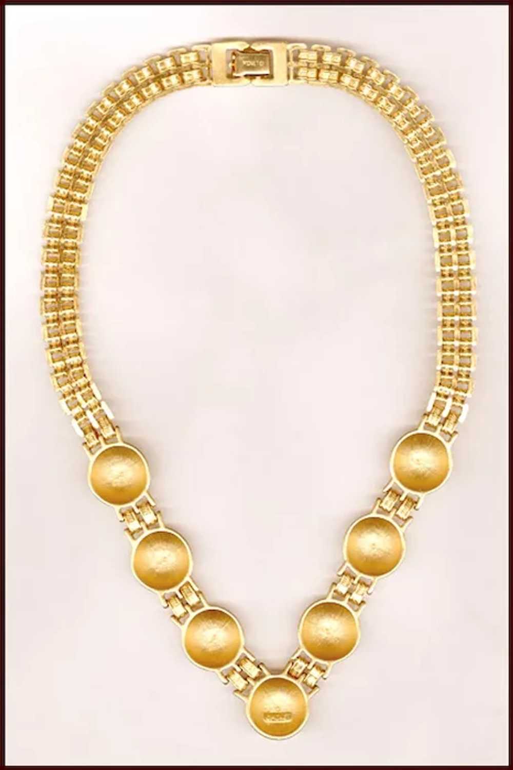 MONET Modernist Style Gold Tone Necklace - image 2