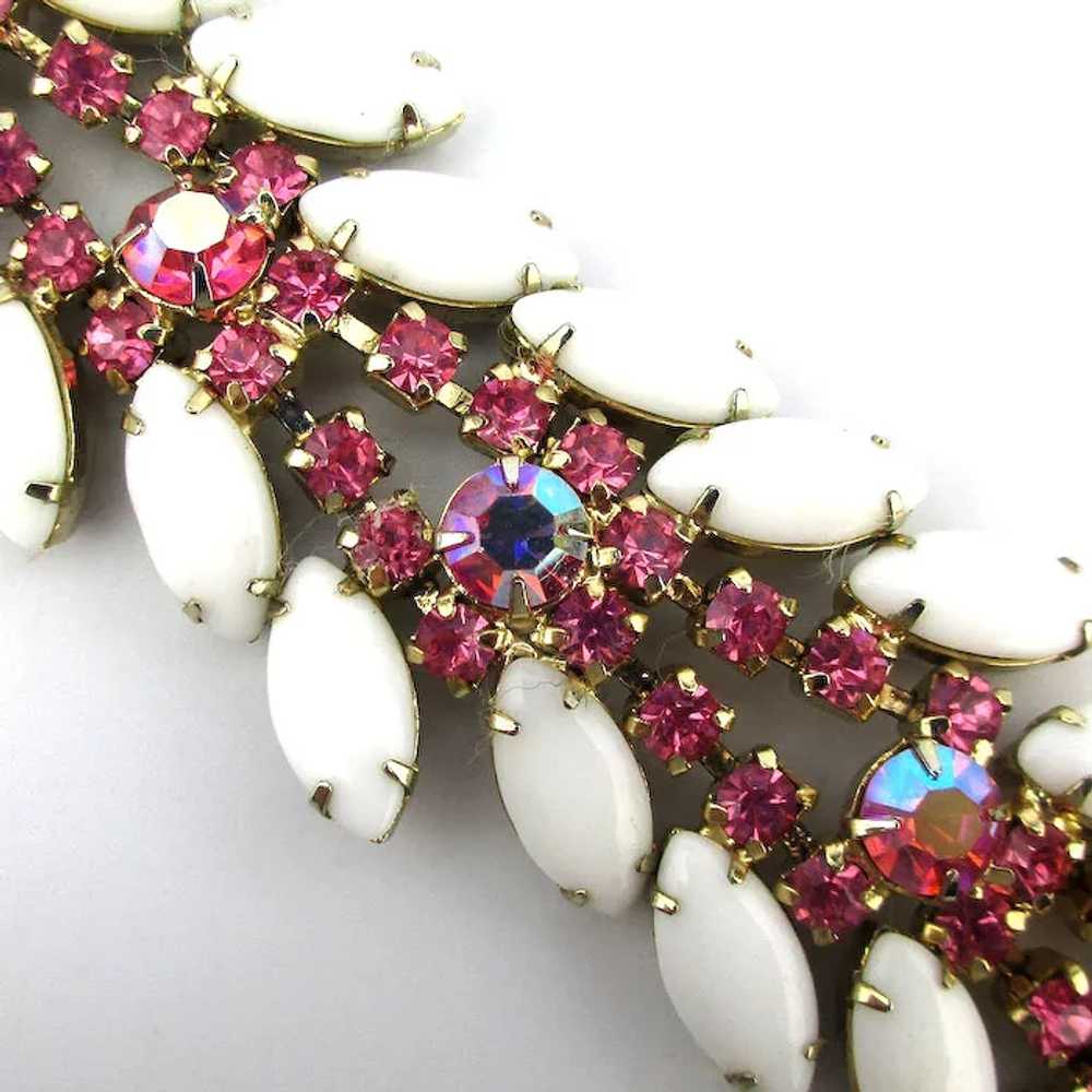 Vintage Pink Rhinestone White Glass Bracelet - image 3