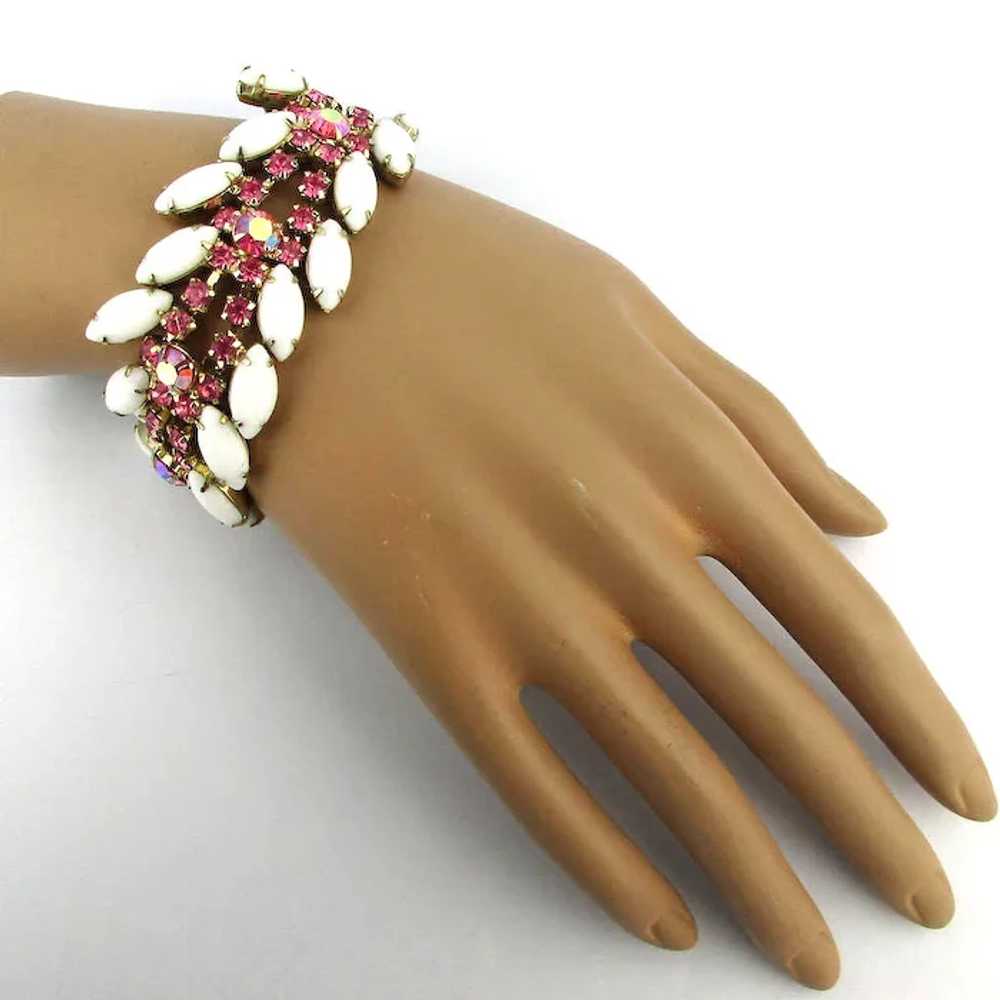 Vintage Pink Rhinestone White Glass Bracelet - image 4