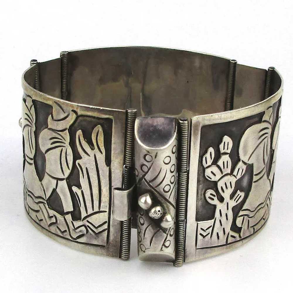 Signed Mexican Sterling Silver Story Teller Link … - image 7