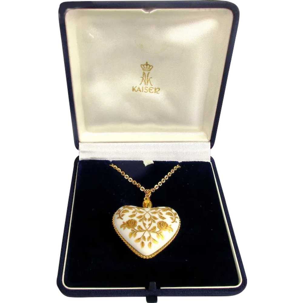 Vintage 1979 Kaiser Porcelain Heart ~ Mother's Da… - image 1