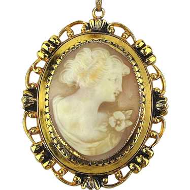 Vintage Goldtone Carved Cameo Pendant Necklace