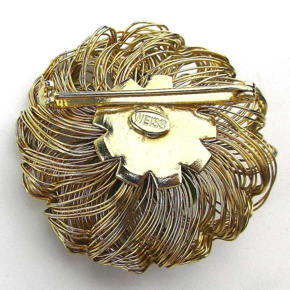 Signed WEISS Gilt Wire Flower Pin w/ Jade Glass - image 3