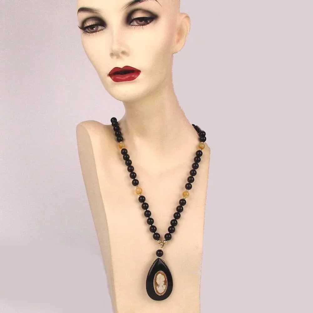 Black Onyx Bead Necklace w/ Carved Shell Cameo Pe… - image 5