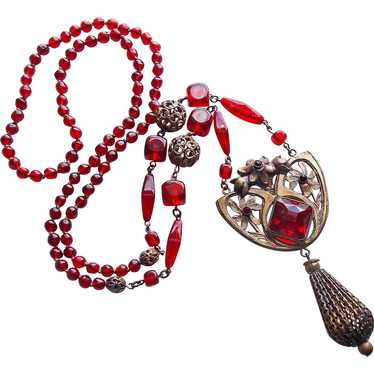 Fabulous ART DECO Red Glass Flapper Necklace