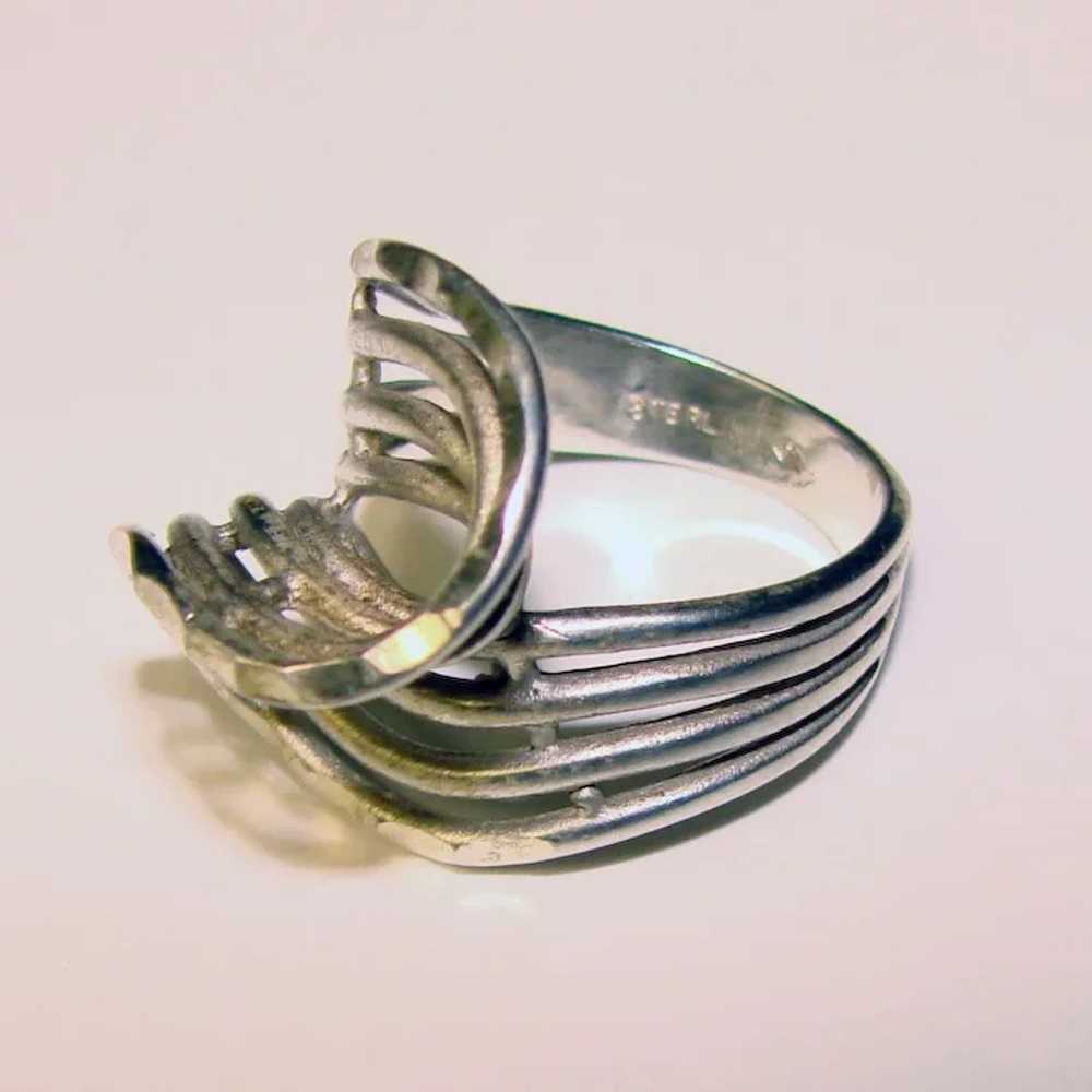 Awesome STERLING Raised Swirl Design Vintage Ring - image 3