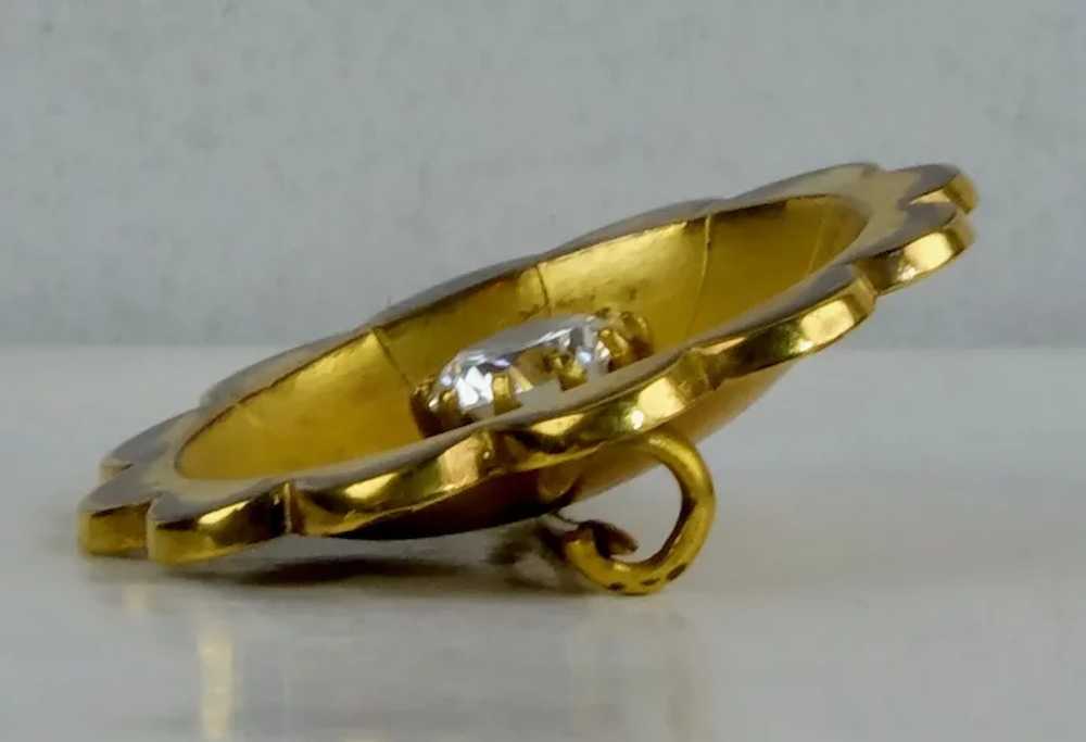 Enchanting Victorian 9ct Gold Paste Pin - image 4