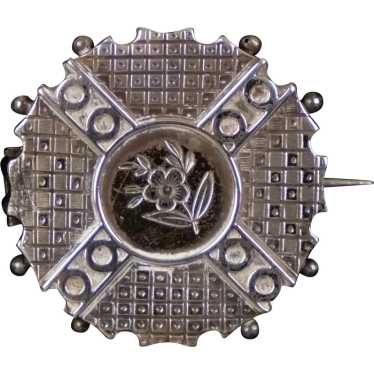 Victorian Repousse Sterling Silver Locket Brooch - image 1