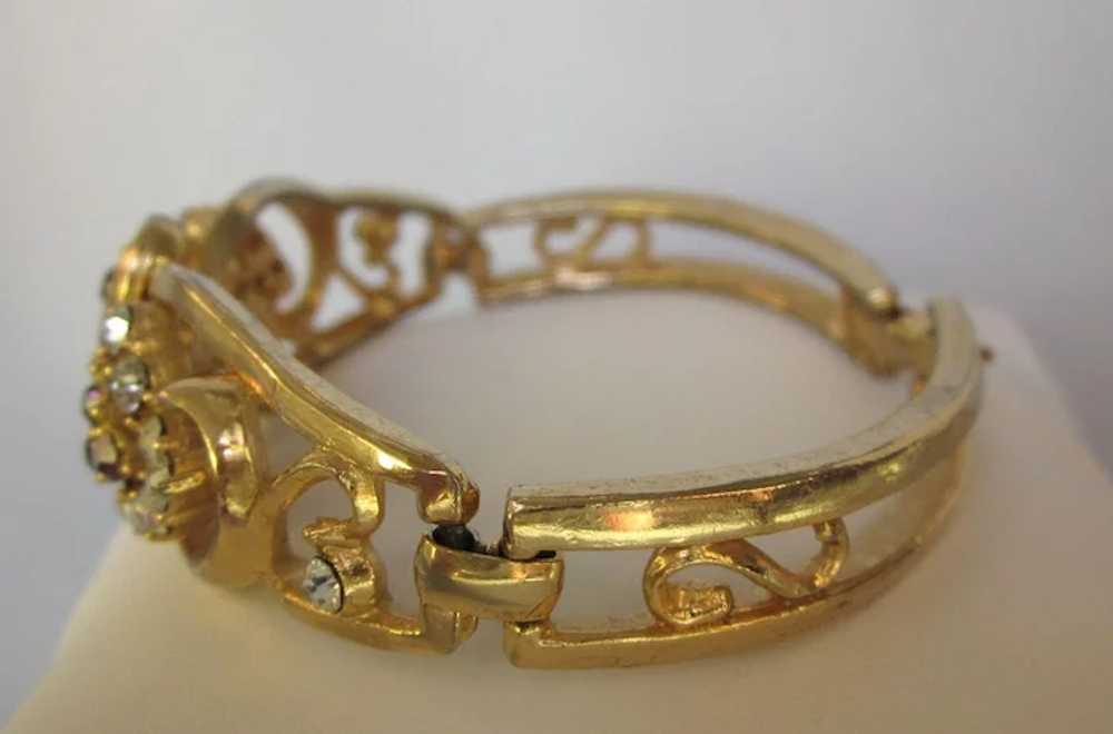 Gorgeous Mid-20th Century Goldtone Bracelet With … - image 4