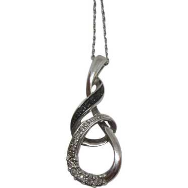 Stunning Sterling Black and White Diamond Pendant 