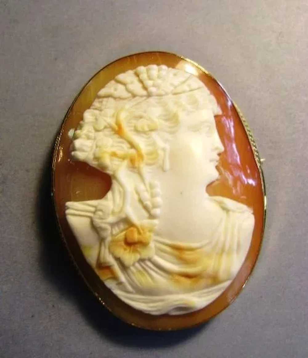 VINTAGE 14K Large Roman Lady Cameo Beautiful and … - image 2