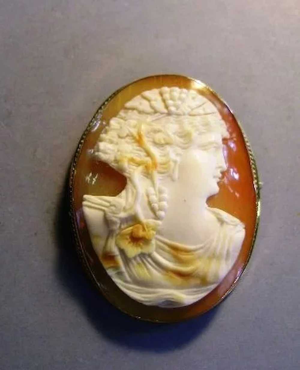 VINTAGE 14K Large Roman Lady Cameo Beautiful and … - image 8