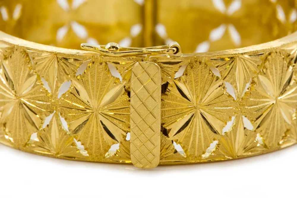 Estate 18K Yellow Gold Bright-Cut Bangle Bracelet - image 7