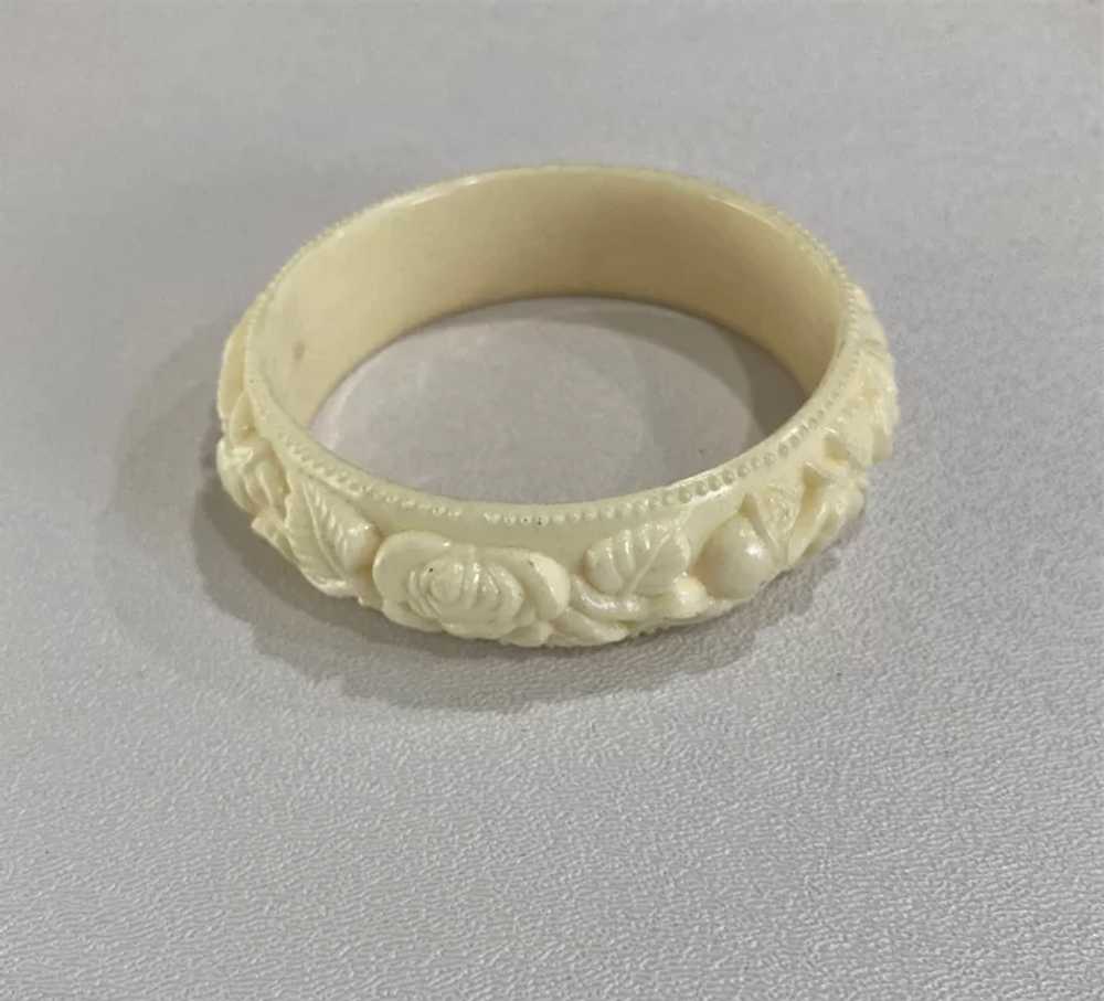 Rose Vine Motif Molded Plastic Bangle Bracelet - image 3