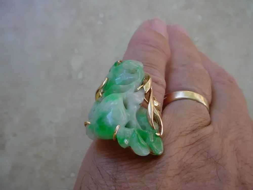 Big Carved Jade Ladies Ring, 14K Gold - image 12