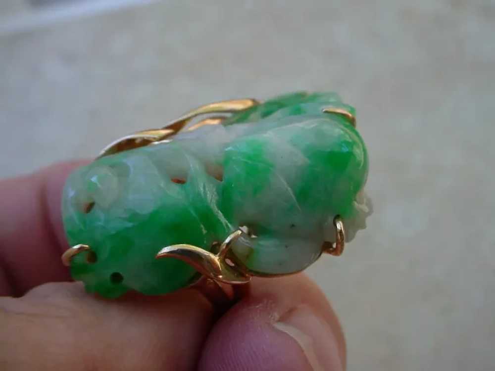 Big Carved Jade Ladies Ring, 14K Gold - image 4