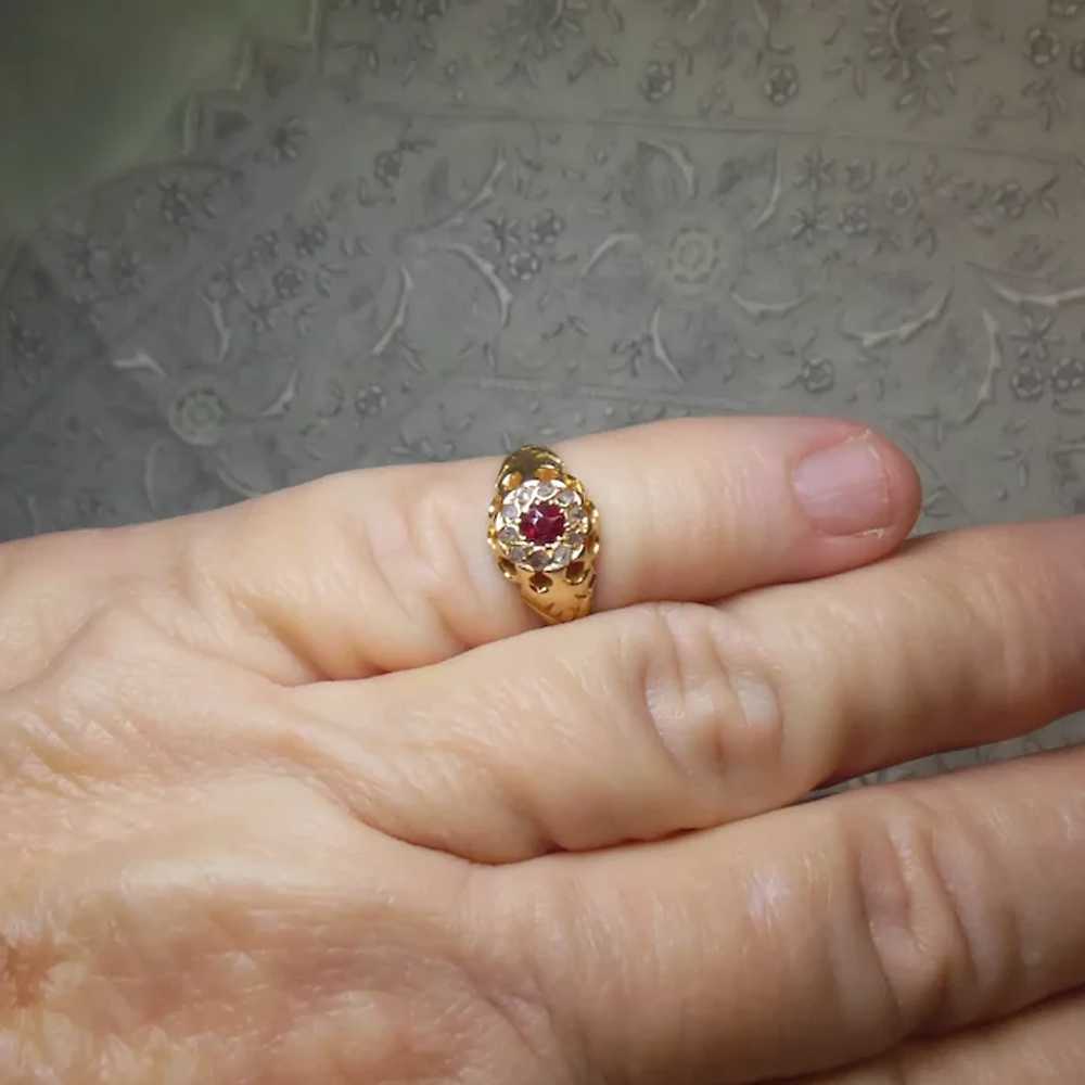 18 Kt Gold Diamond & Ruby Cluster Dome Ring HM 19… - image 3